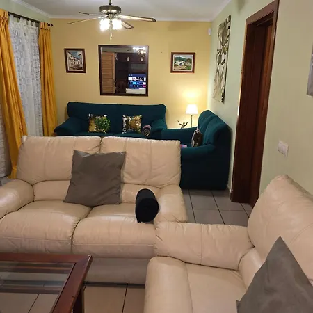 Ferienhaus Aloguez Arrecife (Lanzarote)